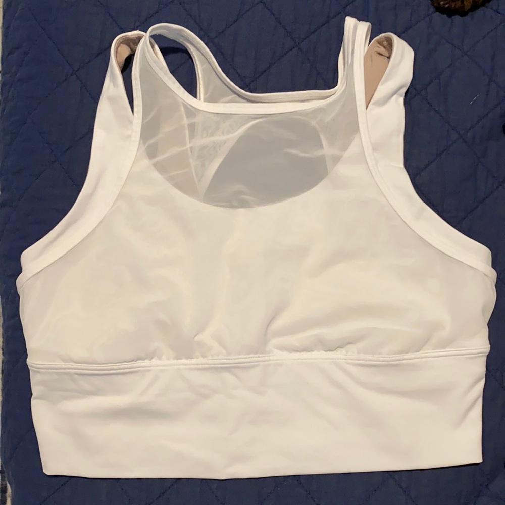 White lululemon bra